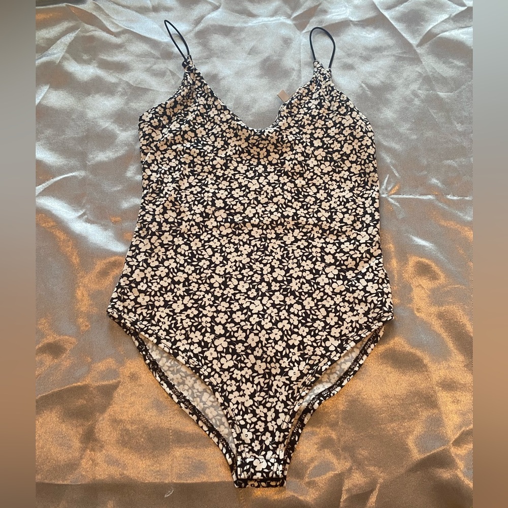Gaze bodysuit